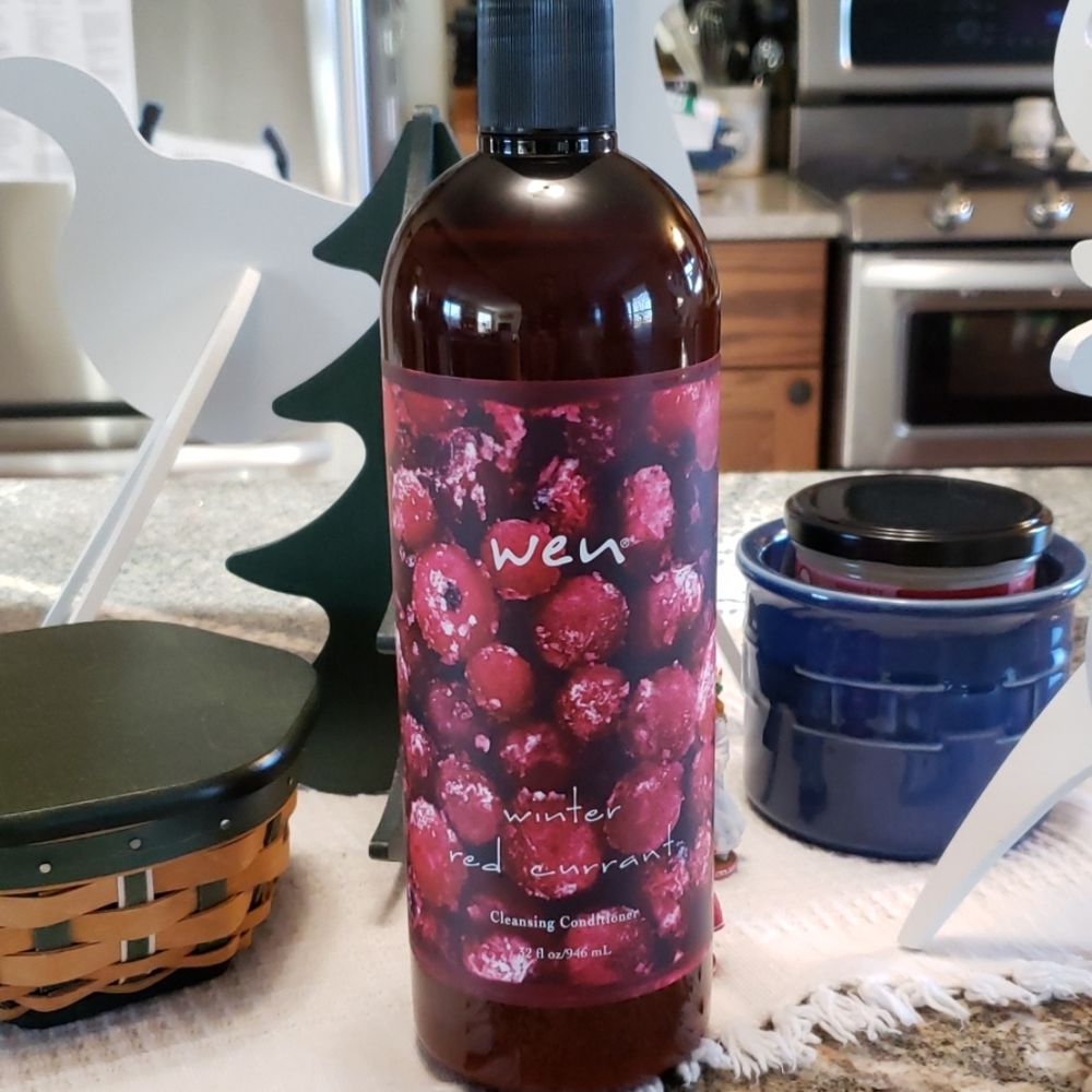 New WEN 32oz winter red currant cleanser